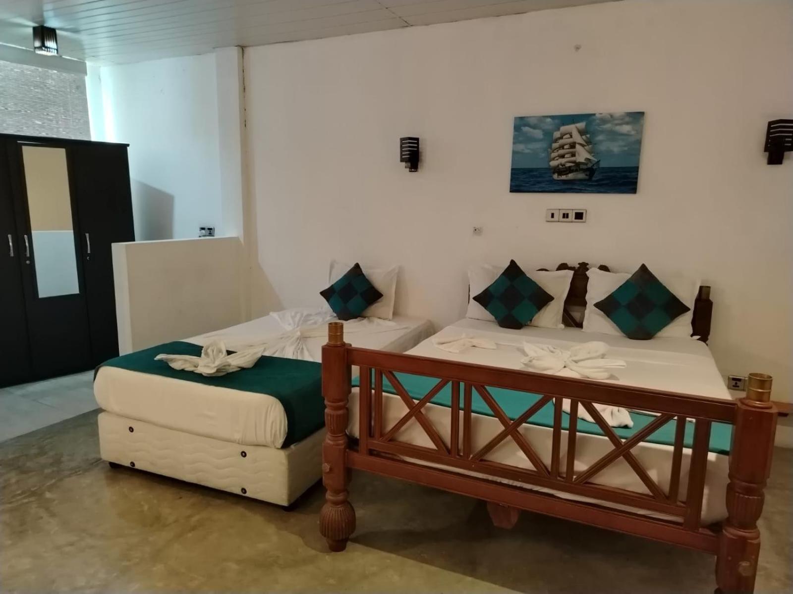 A1 Weligama Hotel & Spa エクステリア 写真