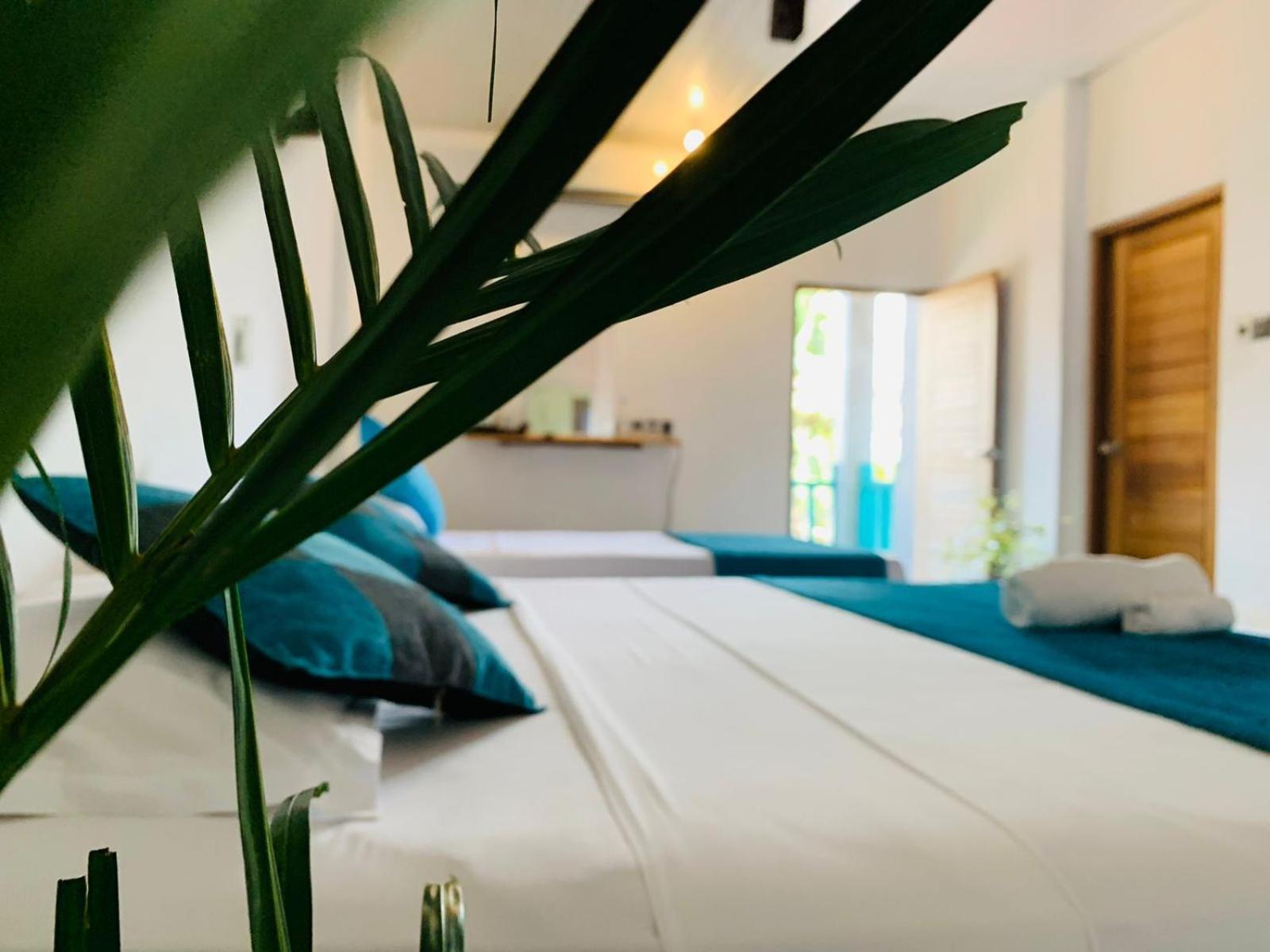 A1 Weligama Hotel & Spa エクステリア 写真
